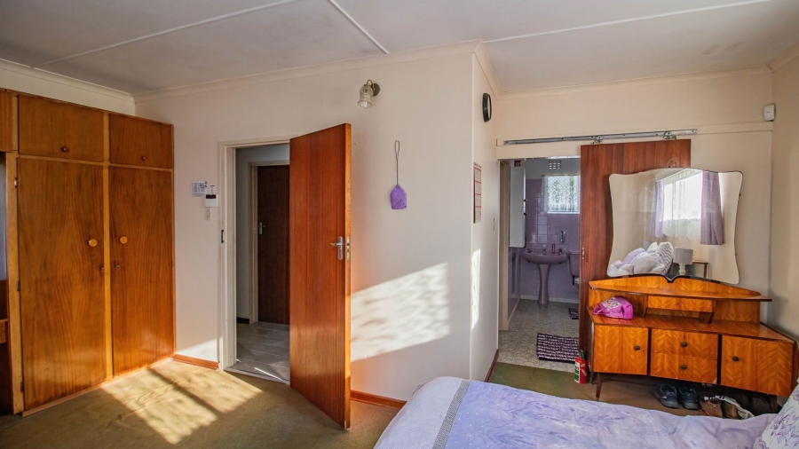 5 Bedroom Property for Sale in Rosedale Park Eastern Cape